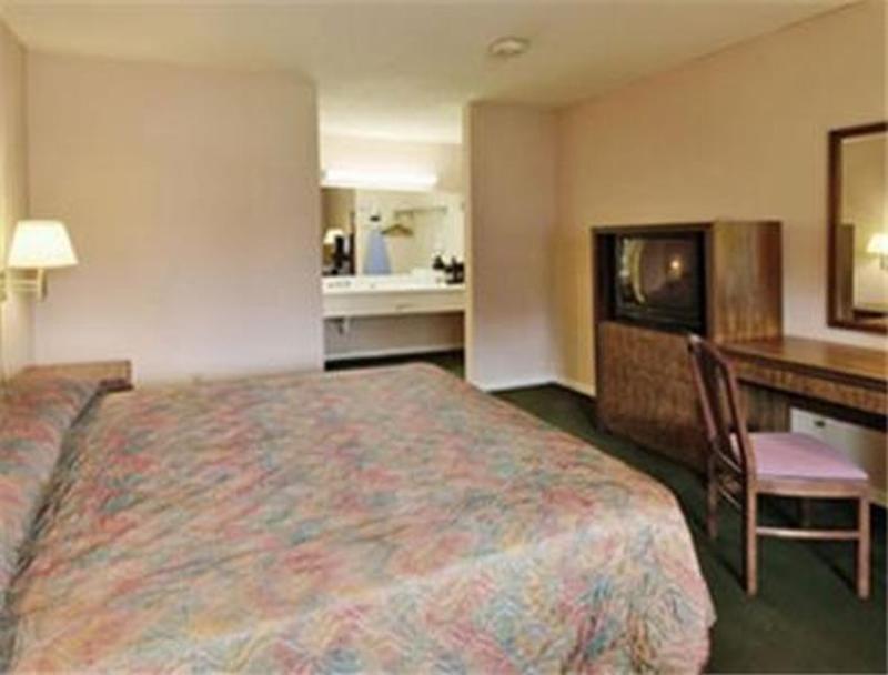 Rodeway Inn Jasper Quarto foto